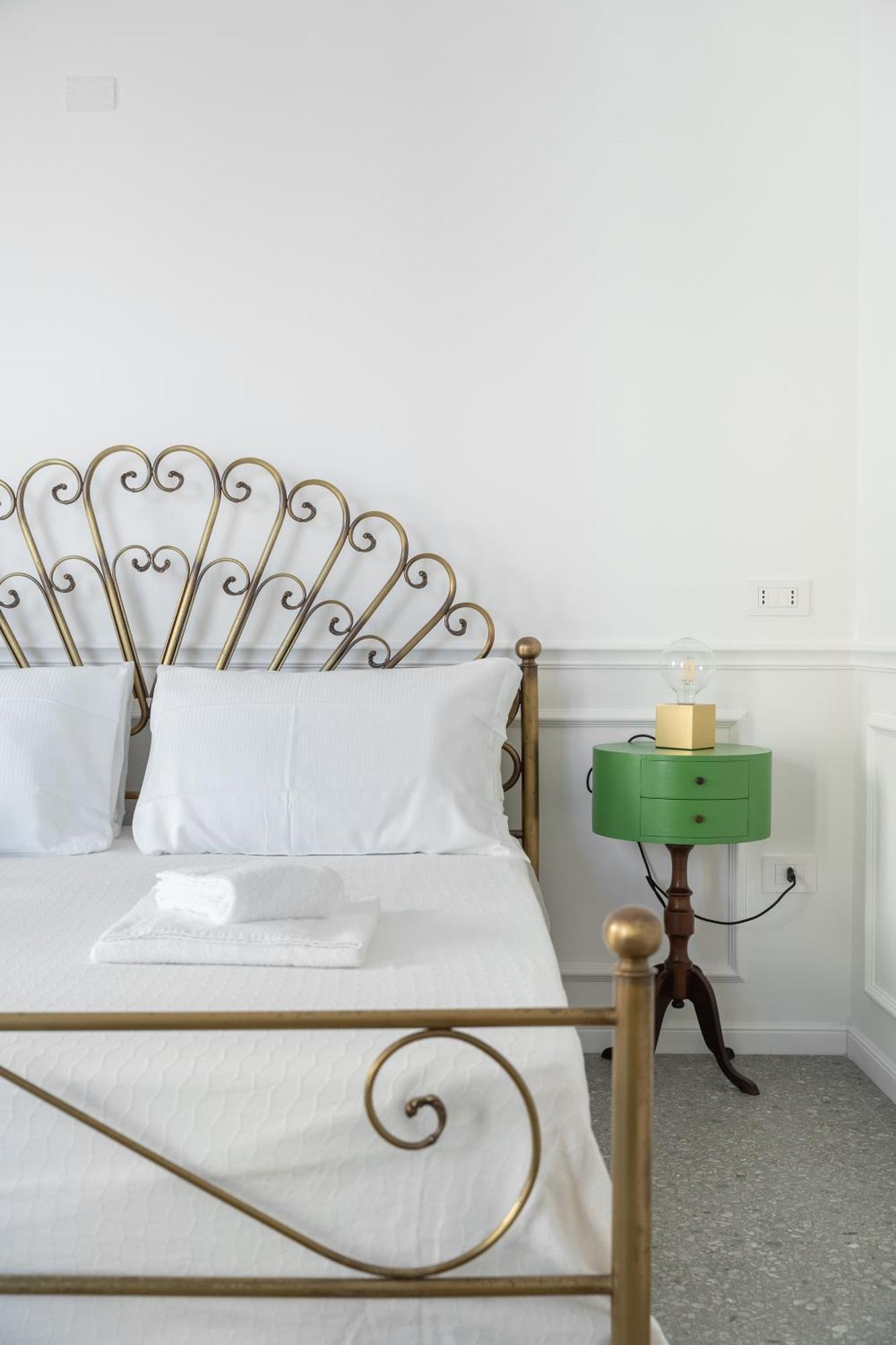 Palazzo Desiderio Appartement Castellammare di Stabia Buitenkant foto